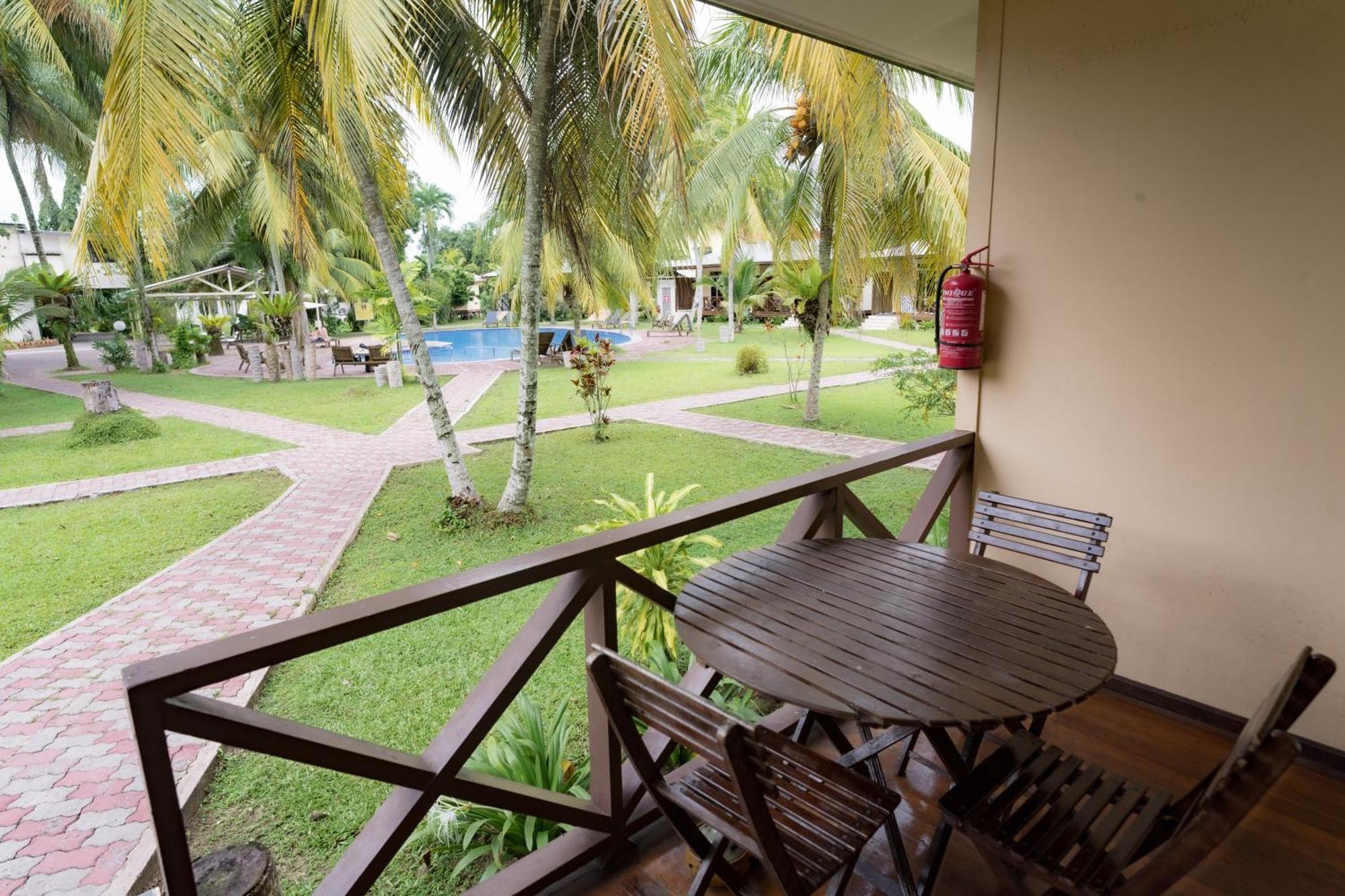 Langkah Syabas Beach Resort Kinarut Exteriör bild